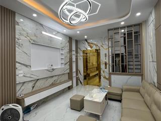 Bán gấp nhà phố nguyễn lương bằng, đống đa. 40m 7 tầng , thang máy, oto ngay cổng, nhỉnh 11 tỷ.