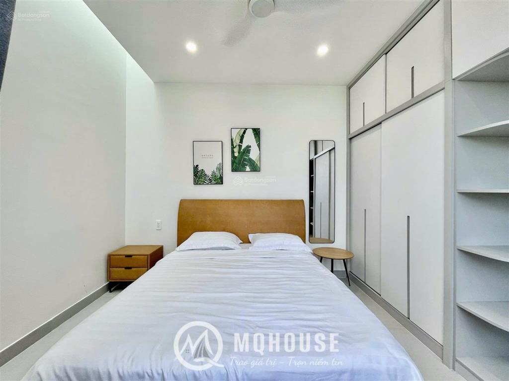 Căn hộ 2pn siêu rộng 70m2, full nội thất gần lạc long quân