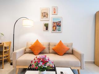 Cần cho thuê nhanh studio saigon royal quận 4 giá tốt.  0909 024 ***