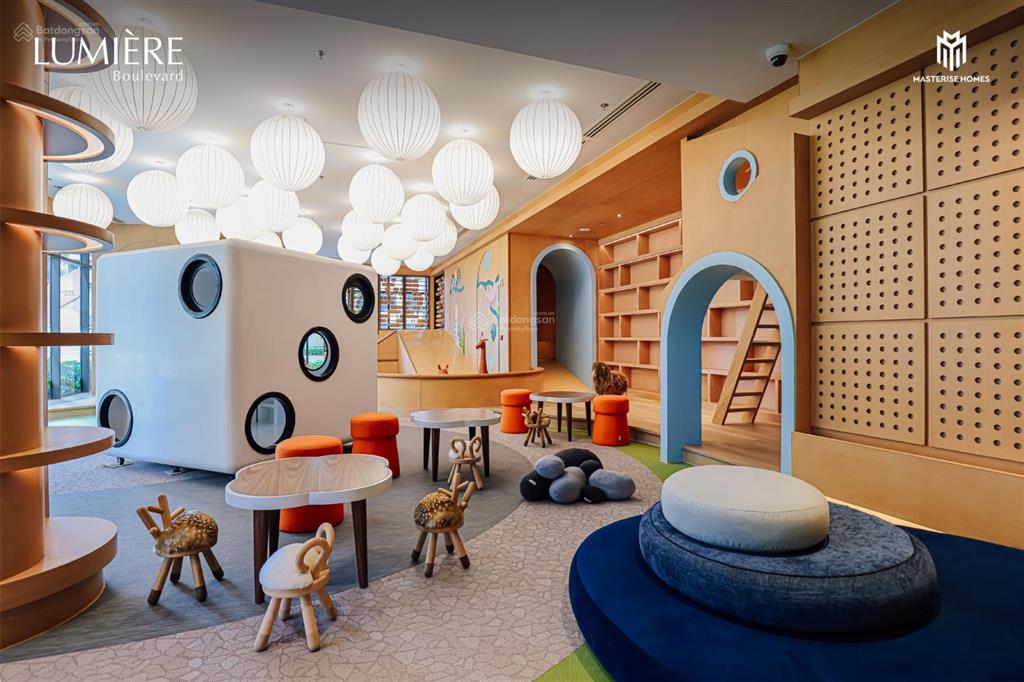 2pn sẵn sổ  bán 4 tỷ 150 bao hết, tòa b, rẻ nhất tại lumiere boulevard quận 9, nhận nhà ngay