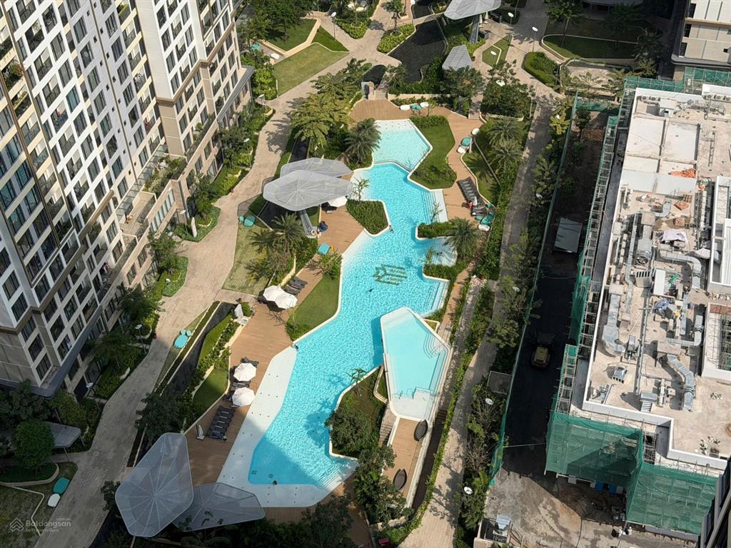 Giỏ độc quyền 10 căn  2pn full nội thất  chỉ 4,48 tỷ bao hết. tầng đẹp  masteri centre point q9