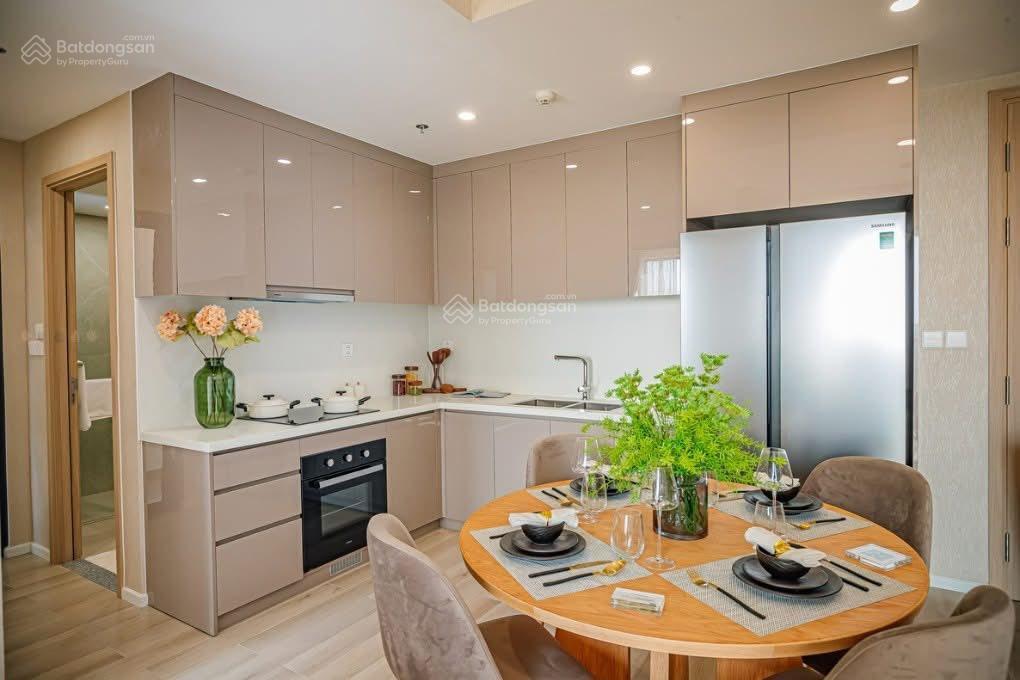 Giỏ độc quyền 10 căn  2pn full nội thất  chỉ 4,48 tỷ bao hết. tầng đẹp  masteri centre point q9