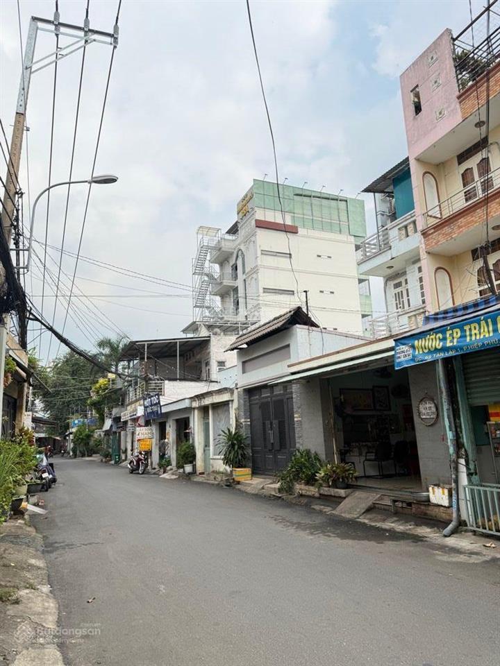 Ngã tư thủ đức  khu vip  hẻm ô tô  nhà đẹp 2 tầng, 45m2  5,8 tỷ