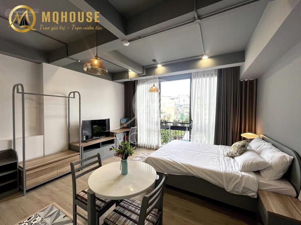 Căn hộ studio full nội thất cao cấp, ban công lớn võ văn tần, quận 3 gần hồ con rùa