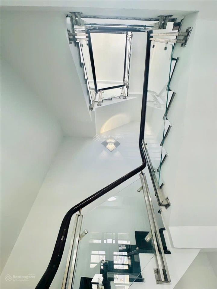 Bán nhà góc 2mt lô d đường cư xá phú lâm a, p.12, q.6, dt 4.2 x 18m, 4.5 tấm, giá 10.5 tỷ ( tl )