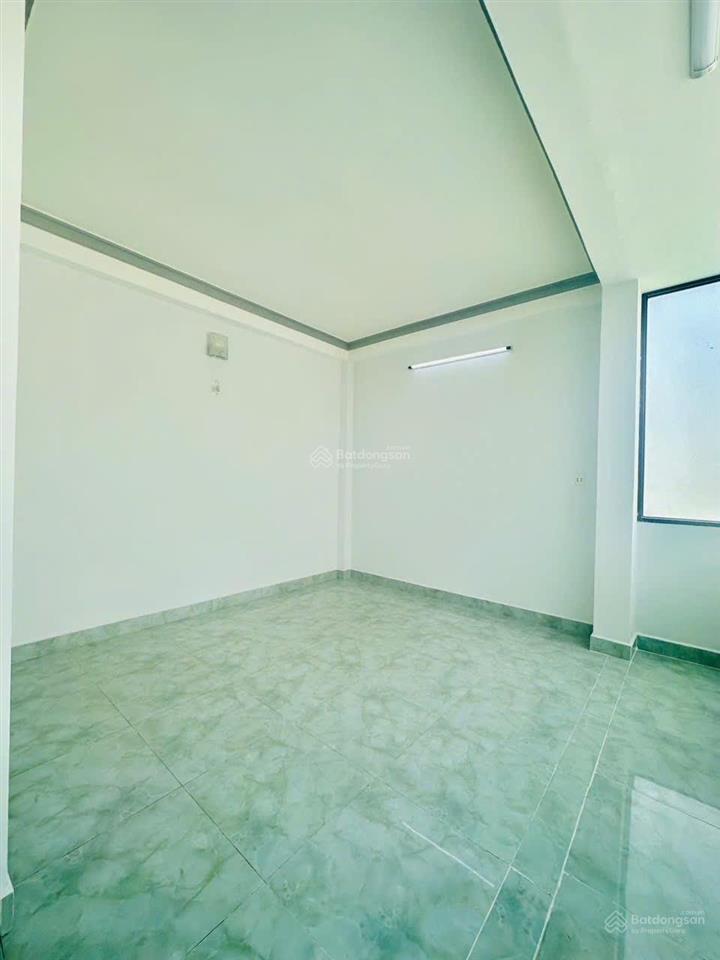 Bán nhà góc 2mt lô d đường cư xá phú lâm a, p.12, q.6, dt 4.2 x 18m, 4.5 tấm, giá 10.5 tỷ ( tl )