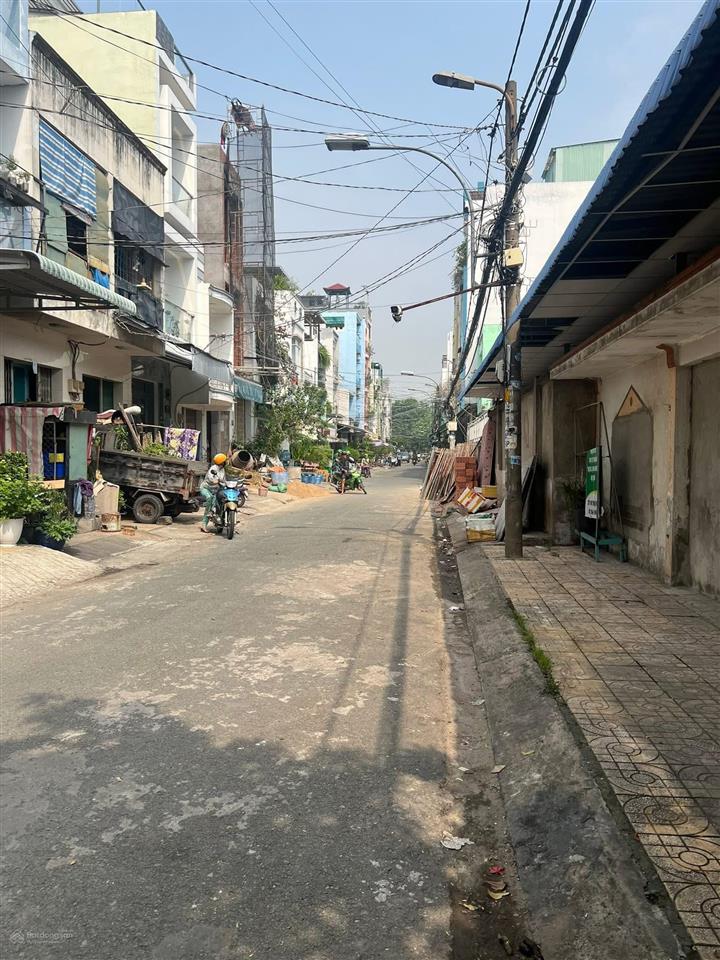 Bán nhà khu tên lửa, mt đường số 12, dt 4 x 13m, 3 tấm, giá 7.2 tỷ. (tl chính chủ )