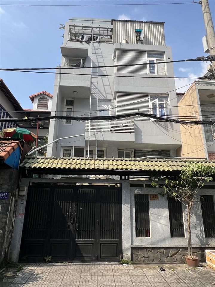 Căn hộ dịch vụ 17 phòng đường 10m xe tải thông tại dương quảng hàm, gò vấp chỉ hơn 17 tỉ