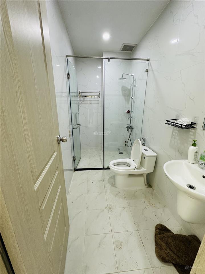 Nguyên căn nhà phố cityland park hills p.10 gò vấp, 5*20m, 1 hầm 4 lầu, full máy lạnh, giá 42 triệu