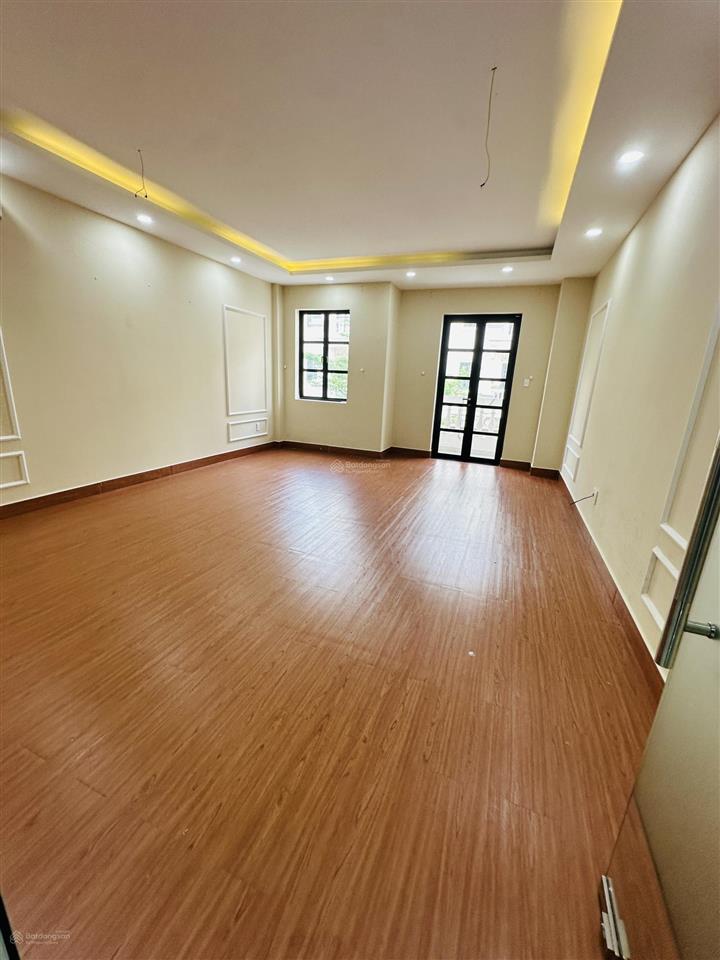 Nguyên căn nhà phố cityland park hills p.10 gò vấp, 5*20m, 1 hầm 4 lầu, full máy lạnh, giá 42 triệu