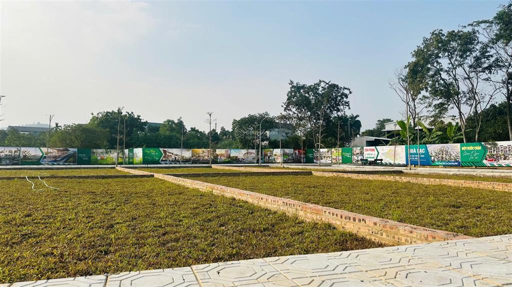 Lõi phú cát lô góc 115m2 full thổ đường 24m sát đhqg & nhà máy in tiền