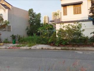 2 tỷ 100  đất nền võ văn ngân q9 70m2 đường trước đất 10m, gần chợ thủ đức thích hợp mua giữ tiền