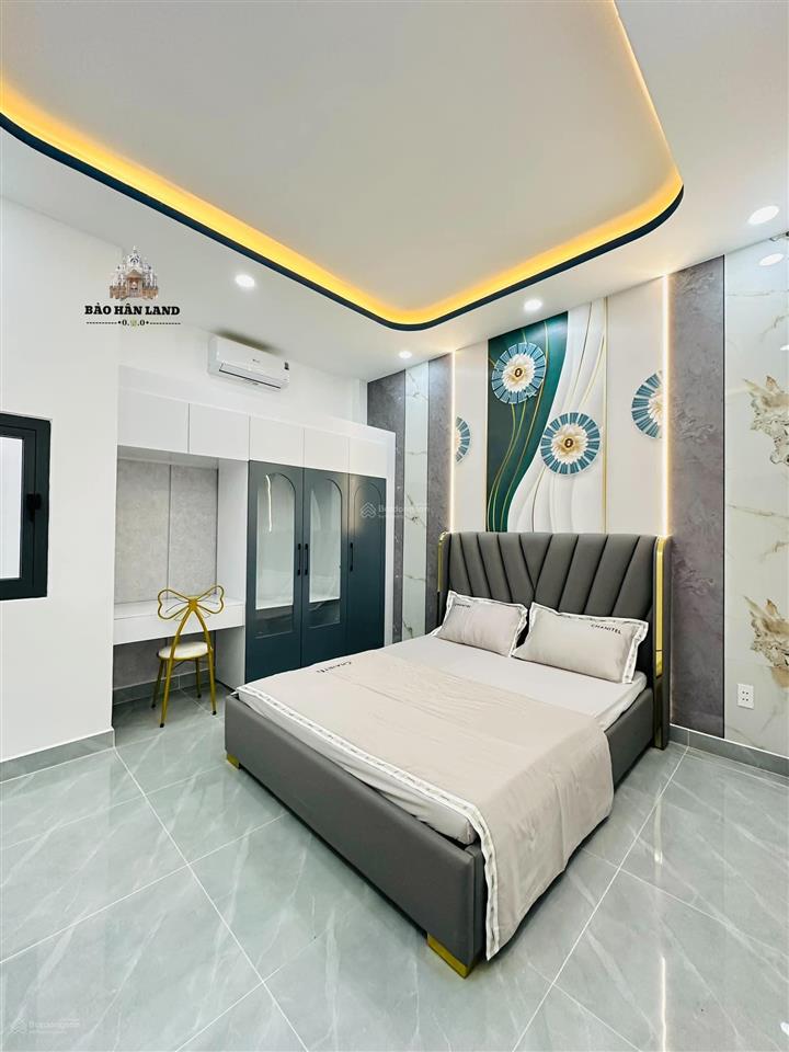 2 tỷ 250  cô ba long an cần bán gấp nhà hồ biểu chánh phú nhuận dt 50m2, pháp lý chuẩn chỉnh