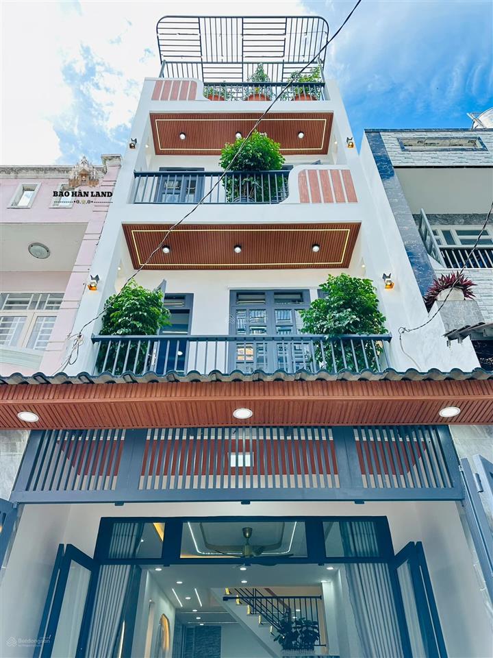 2 tỷ 250  cô ba long an cần bán gấp nhà hồ biểu chánh phú nhuận dt 50m2, pháp lý chuẩn chỉnh