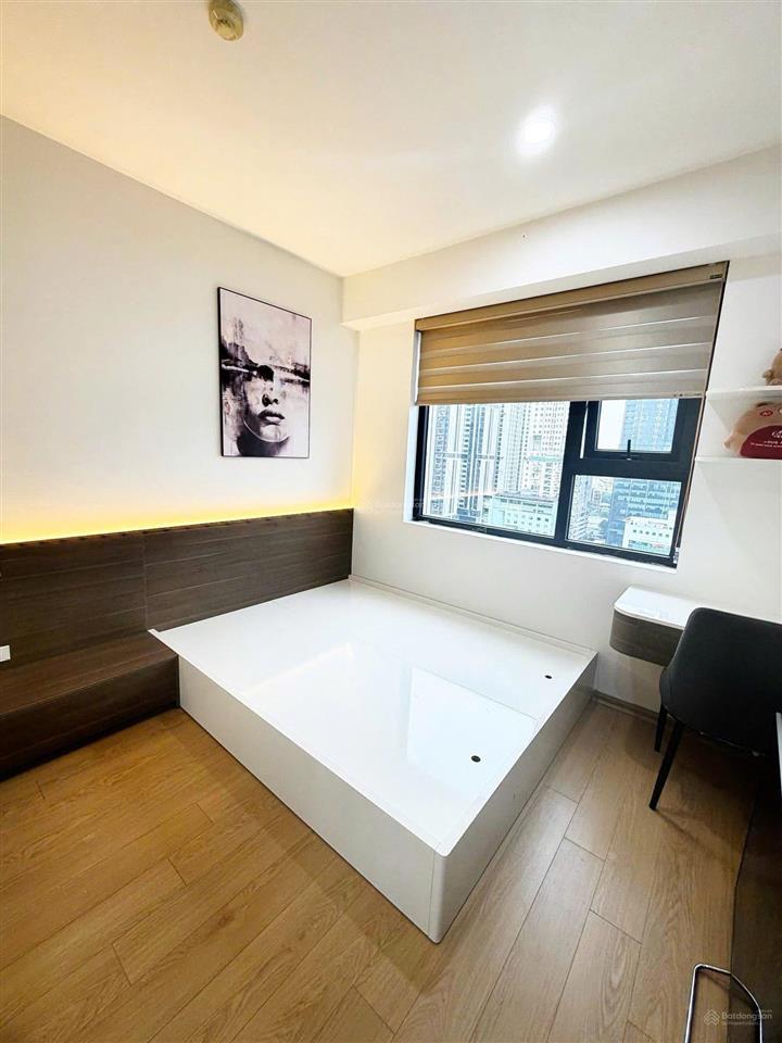 Chính chủ gia đình cần bán gấp căn 70m2 tòa flc phạm hùng, nhà đẹp như hình có thể vào ở ngay