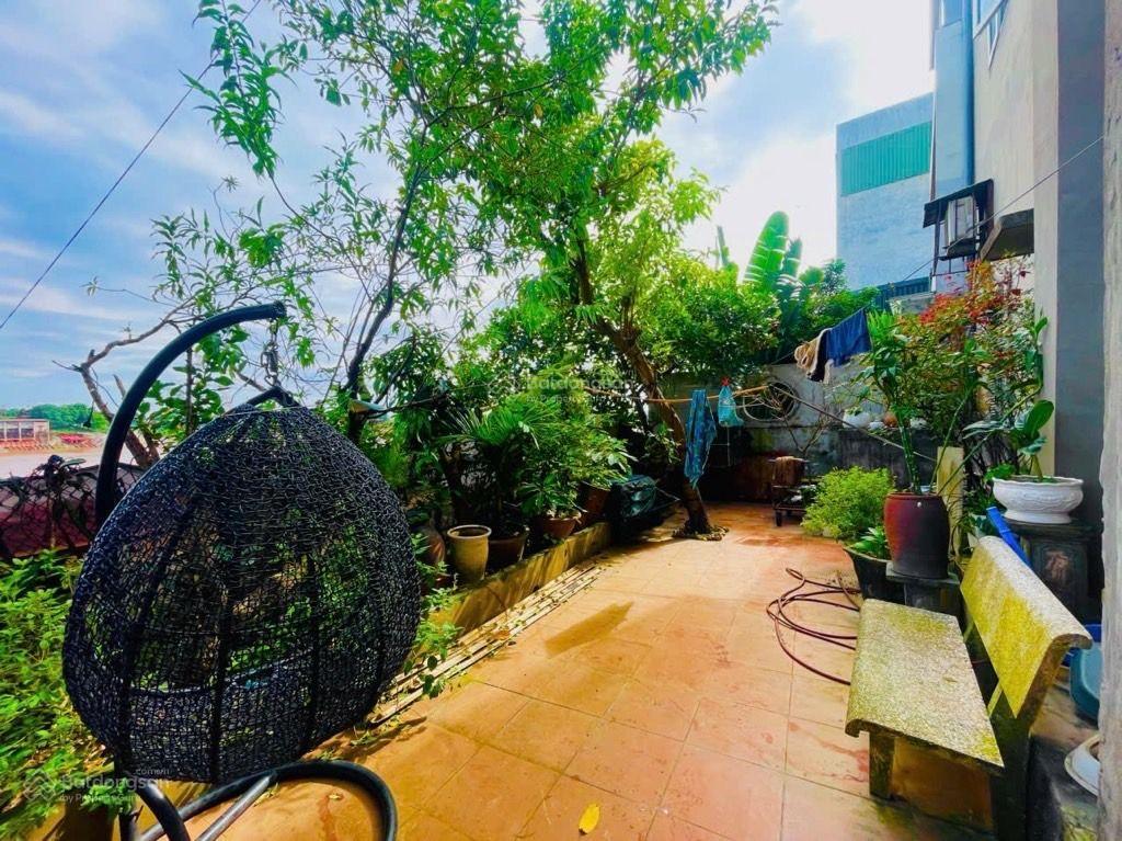 Nhà vườn 3 mặt tiền view sông đuống 121m2 mt 11,5m tỷ lệ vàng 20 ô tô đỗ trước nhà view sông đuống