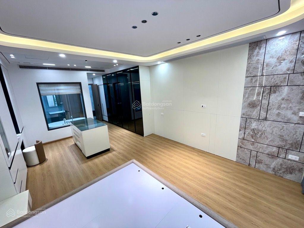 Bán nhà đẹp tđc ngọc thuỵ, phân lô vỉa hè ô tô tránh 52m2 7 tầng thang máy giá 25,8 tỷ, sổ đỏ sẵn