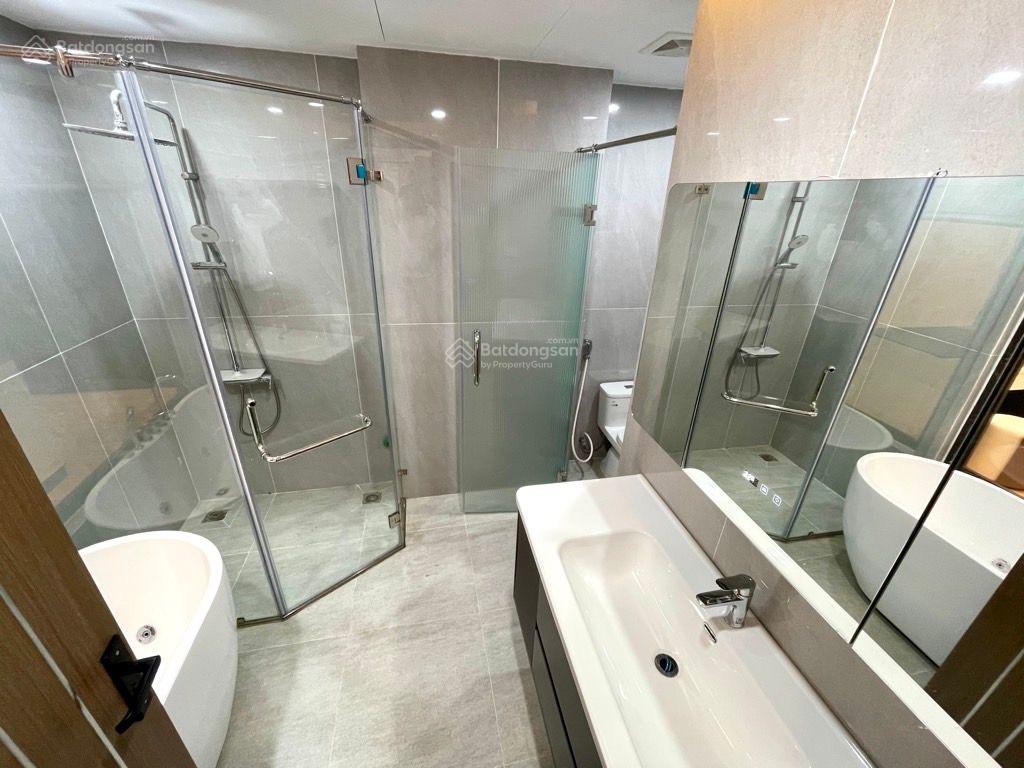 Bán nhà đẹp tđc ngọc thuỵ, phân lô vỉa hè ô tô tránh 52m2 7 tầng thang máy giá 25,8 tỷ, sổ đỏ sẵn