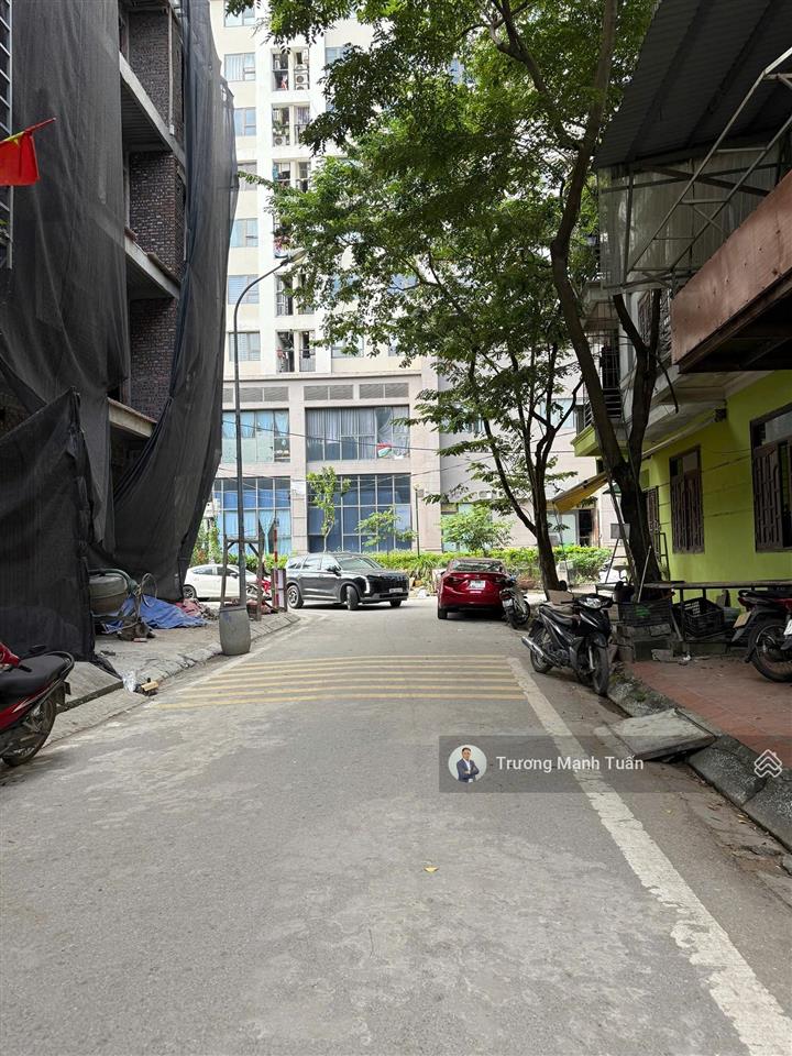 Bán đất khu tái định cư x2b yên sở  hm  107m2  mt 6m7  xây vp cực đẹp