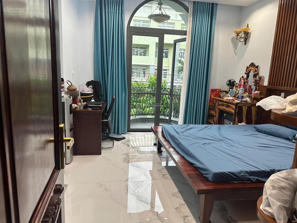 Biệt thự đẹp khu tên lửa mt đường 11a. dt 8x21m, 2 tấm, 23.8 tỷ. đối diện trường học, gần công viên