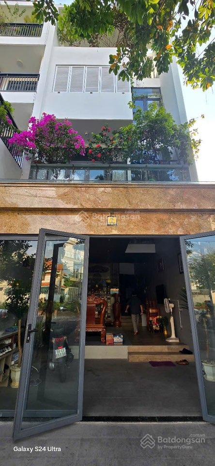 Nhà mới, đẹp mt đường 30 khu tên lửa, 5x20m, 3,5 tấm, 18,5 tỷ tl sát aeon thu nhập ổn định 28tr/th