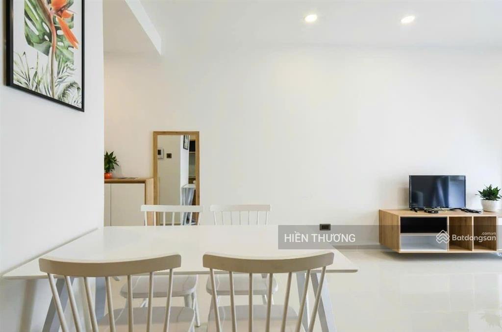 Bán căn hộ tại ngọc phương nam quận 8, dt 89m2, gồm 2pn 2wc, giá 1 tỷ 790 kèm nội thất cơ bản, shr