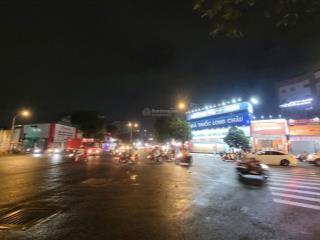 Mt tây thạnh đối diện vietcombank. 4.28x19m. nở hậu 5.8m  nhà 1 lầu, dòng tiền 25 triệu. giá 12 tỷ