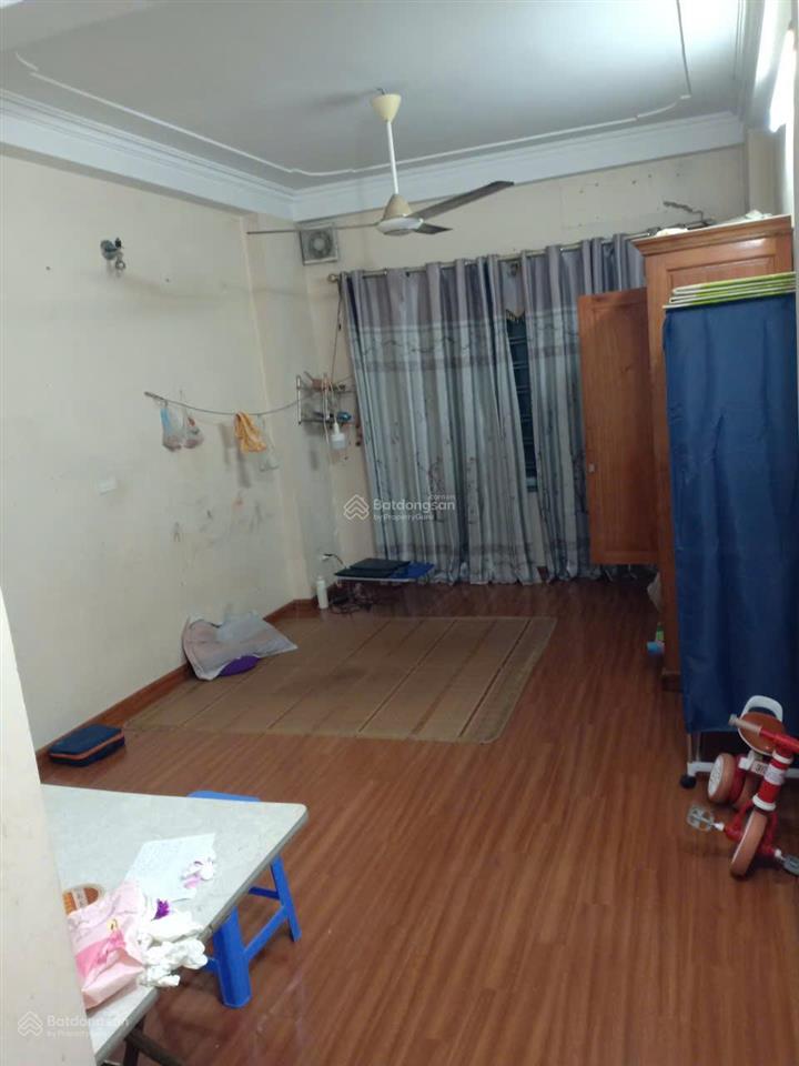 Cần bán nhà gấp tại tây mỗ, hàng xóm kđt vin, nhà dân xây 6 tầng, diện tích 38m2, giá bán 5 tỷ 2