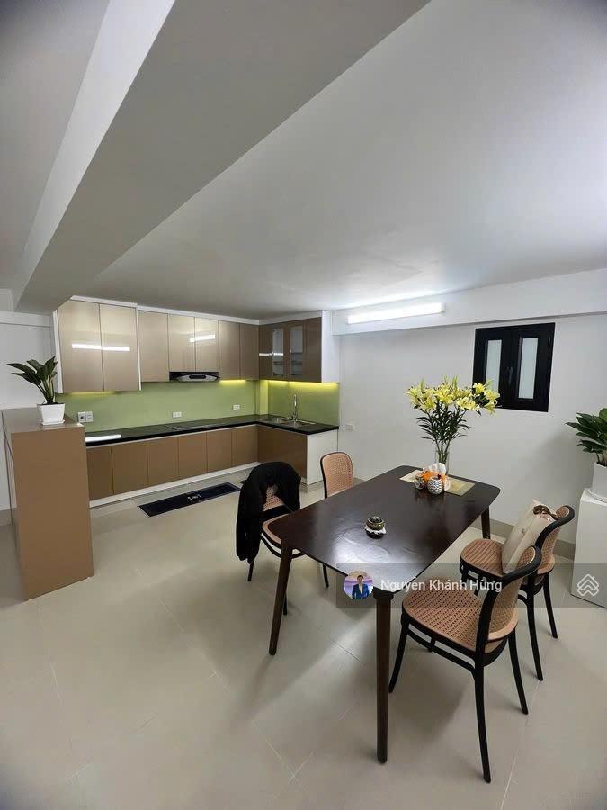 Bán nhà riêng phố giang văn minh, dt 46m2 x 5, mt 5.2m, 15m ô to tránh, 50m ra phố, giá 12,55 tỷ