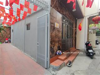 Bán nhà riêng phố nguyễn khang, lô góc dt 40m2 x 5 tầng, 20m ra phố, kinh doanh và ở, giá 12,9 tỷ