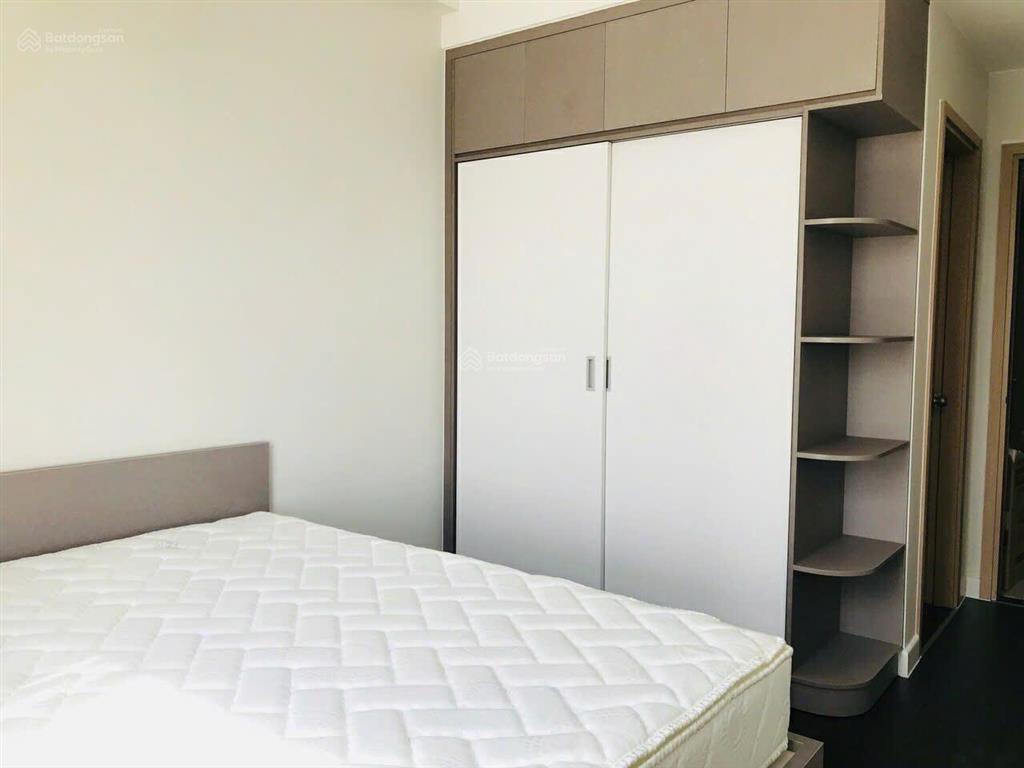 Bán ch tản đà court p. chợ lớn dt 86m2, 2pn, 2wc, tặng nt, lầu cao, có bancon. giá bán  4.8 tỷ tl