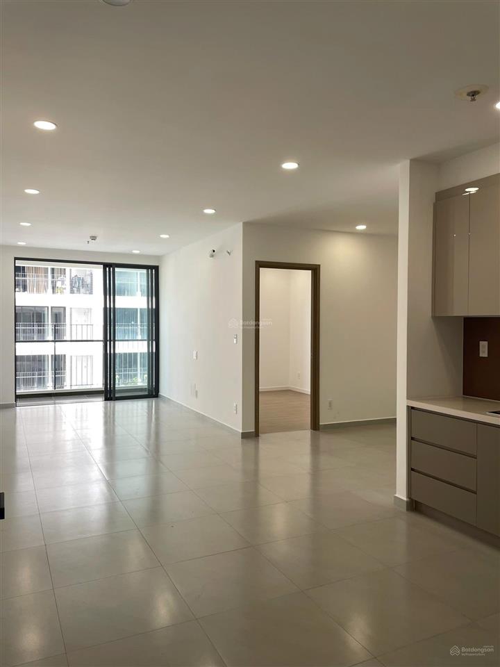 Bán căn hộ 63m2, 1pn + có thể thiết kế 2pn  1wc tại trường lưu + vành đai 3, q9