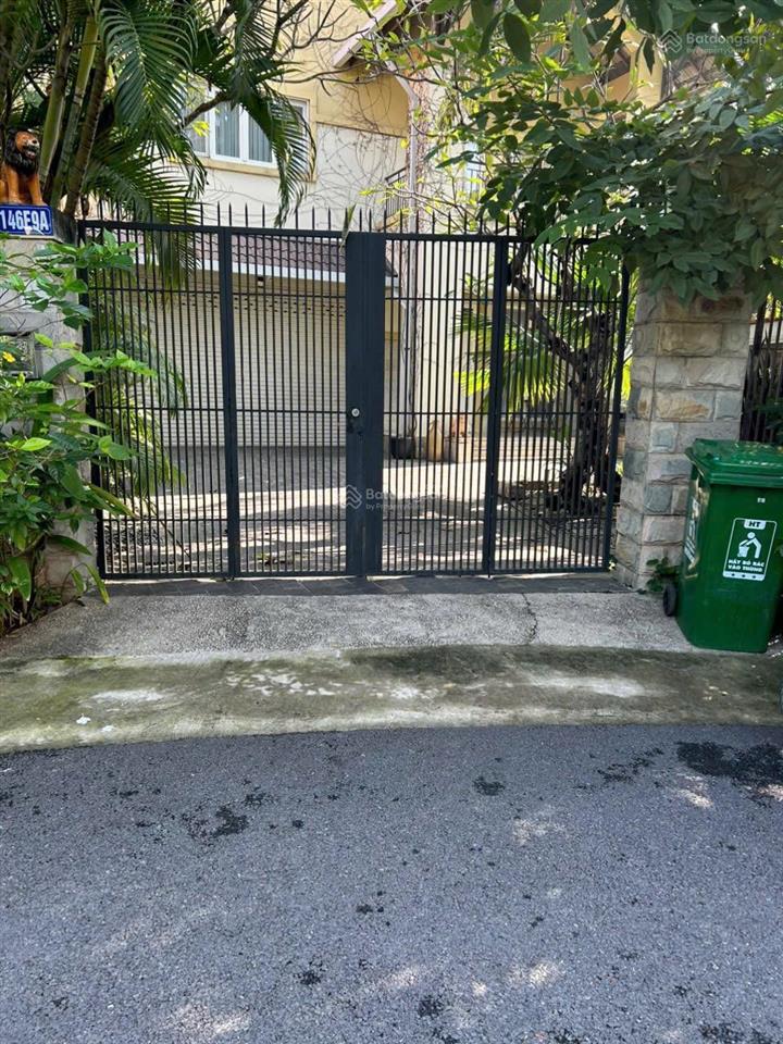 Bán biệt thự hồ bơi, compound thảo điền 1  651m2  giá chỉ 115 tỷ  176tr/m2  giá rẻ nhất khu