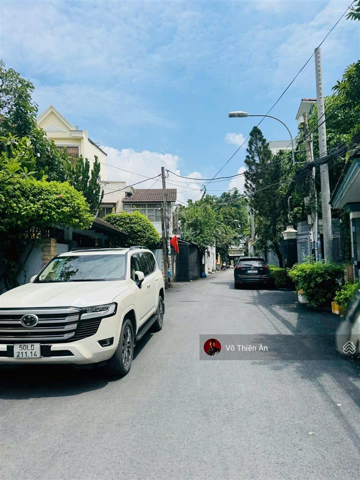 Tốt nhất khu vực! bán nhà đất xây hầm 6 tầng  ngay trần não  11x24m  hđt 55tr/th  chỉ ~132tr/m2