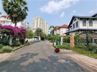 Duy nhất! bán đất tặng biệt thự view sông mặt tiền ngay trần não  15x17m  4 tầng  chỉ ~190r/m2