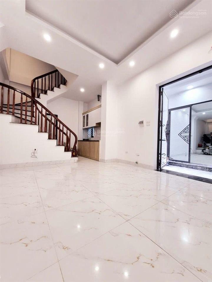 Nhà phố lĩnh nam 60m2 3 tầng, sổ đỏ chính chủ, nhỉnh 6 tỷ