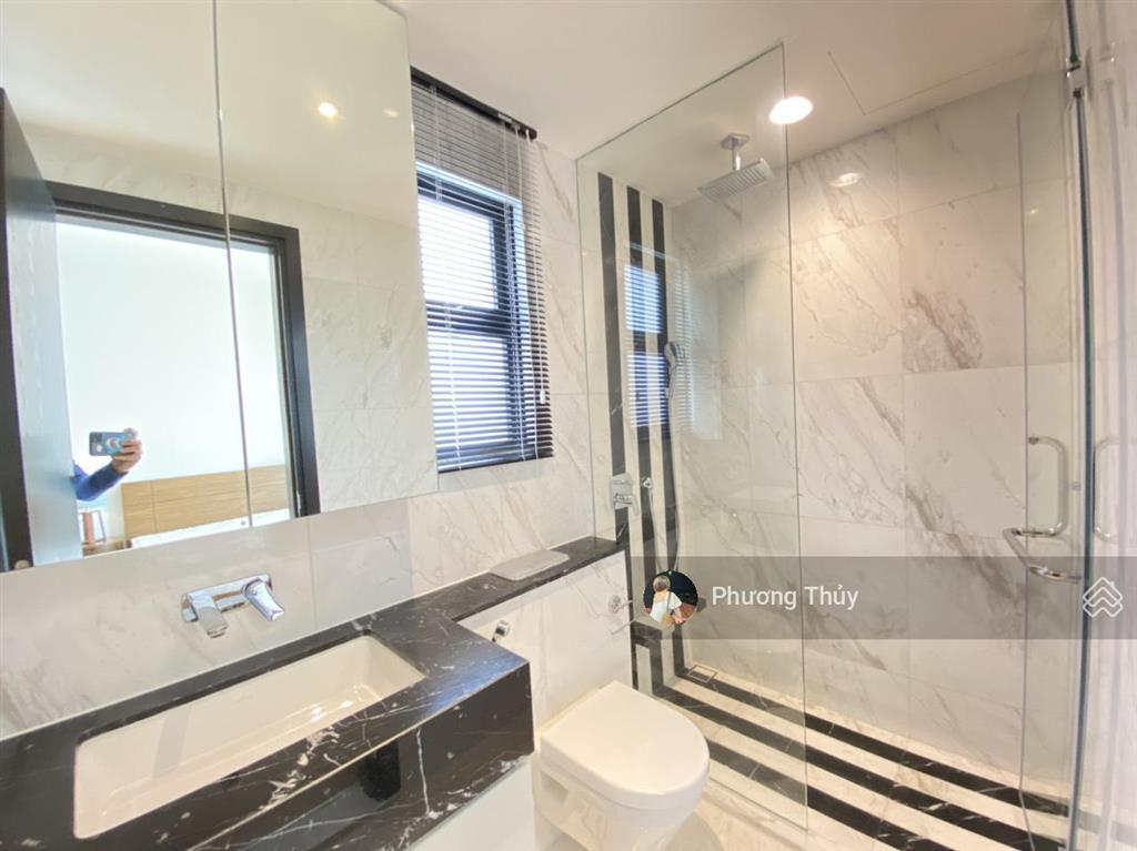 Giá mềm nhất khu vực, ch era town q. 7, giá 1 tỷ 760 dt 72m², 2pn 2nvs, nội thất cơ bản  view đẹp