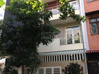 Chủ định cư bán căn nhà tâm huyết khu phân lô vip nơ trang long 64m2 lexus đỗ cửa