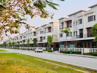 Shophouse phân khúc hiếm 120m2 ô tô chánh  hướng nam giá 65 cả nhà 3 tầng cho thuê 20 triệu