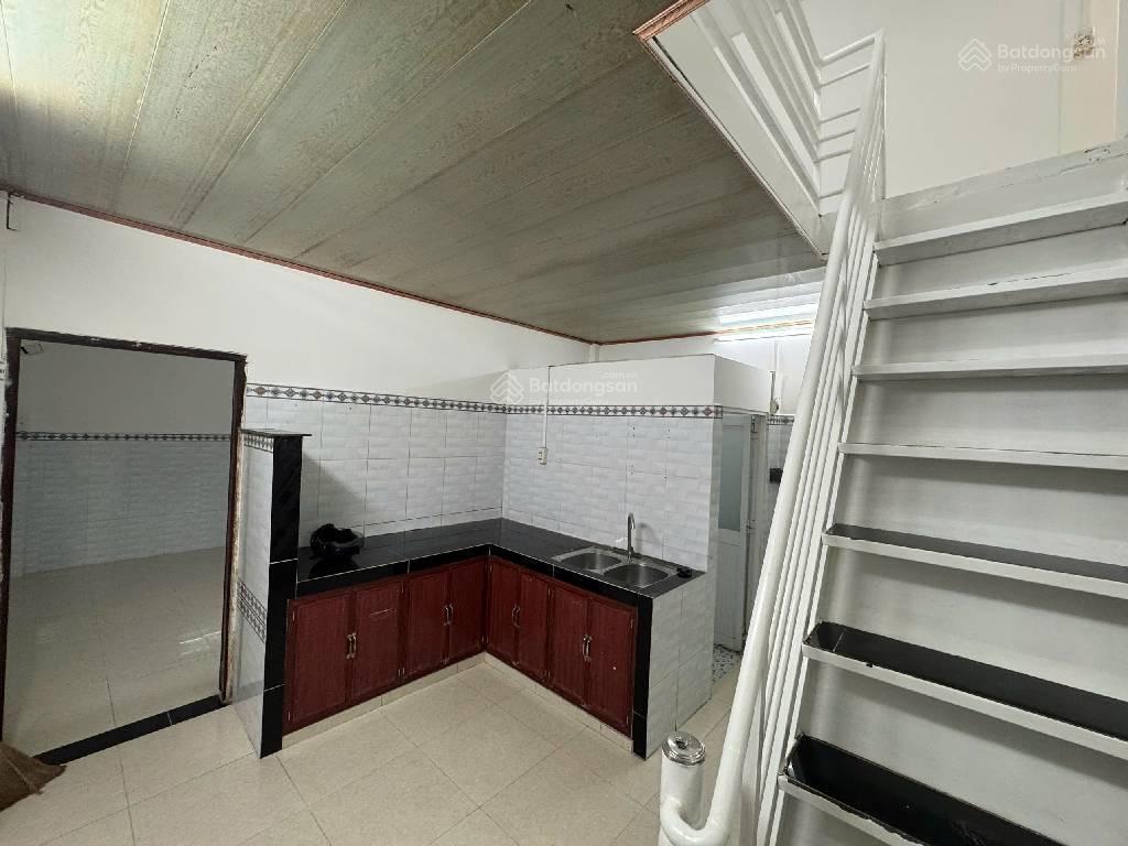 Quận 7  hẻm tân thuận tây  nhà 2 tầng  ngang hơn 5m  diện tích đất thực tế 135m2  giá 7,2 tỷ