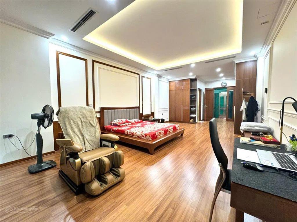 Bán tòa phân lô 6 tầng nguyễn thị địnhđỗ quang. thang máy, 2 thoáng. sát phố. dt 83m2x6t. 29,5 tỷ.