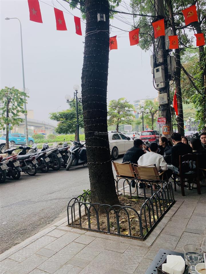 Nhà phố nguyễn chí thanh, thang máy, ô tô tránh, thông phân lô, 2 thoáng, gần phố, vp, kd. 64m*7t