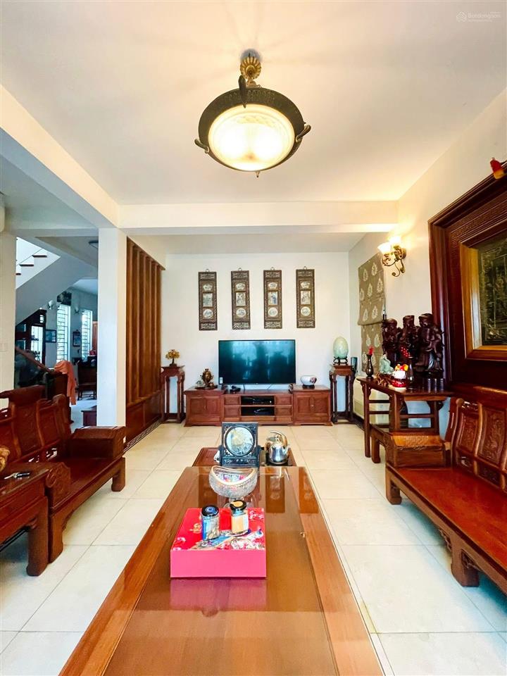 Lô góc! kim mã, ô tô tránh, sát phố, hợp văn phòng, kinh doanh đa dạng, lắp thang máy ngon. 63m2*5t