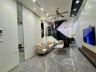 Nhà mới đẹp hoàng văn thái 5 tầng, ô tô vào nhà, sổ đỏ nở hậu chỉ 14.9 tỷ