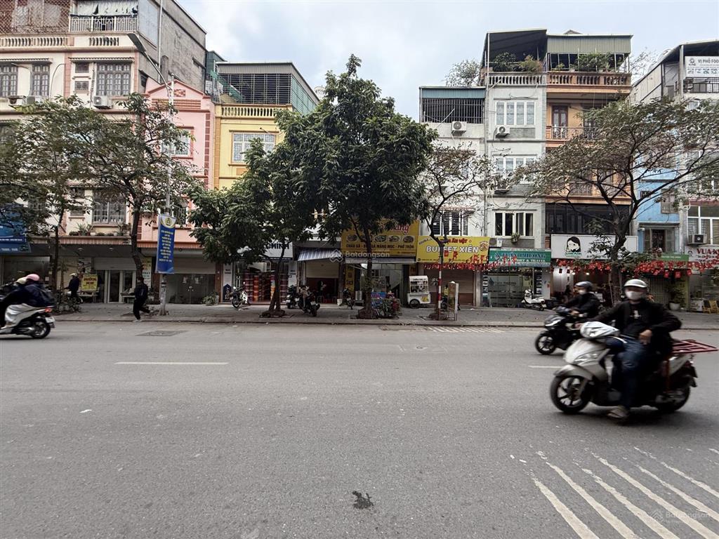 Tôi bán nhà 2 mặt phố minh khai  dương văn bé 129m2 mt 9m  vỉa hè 7m  kd vỉa hè 7m giá 55 tỷ