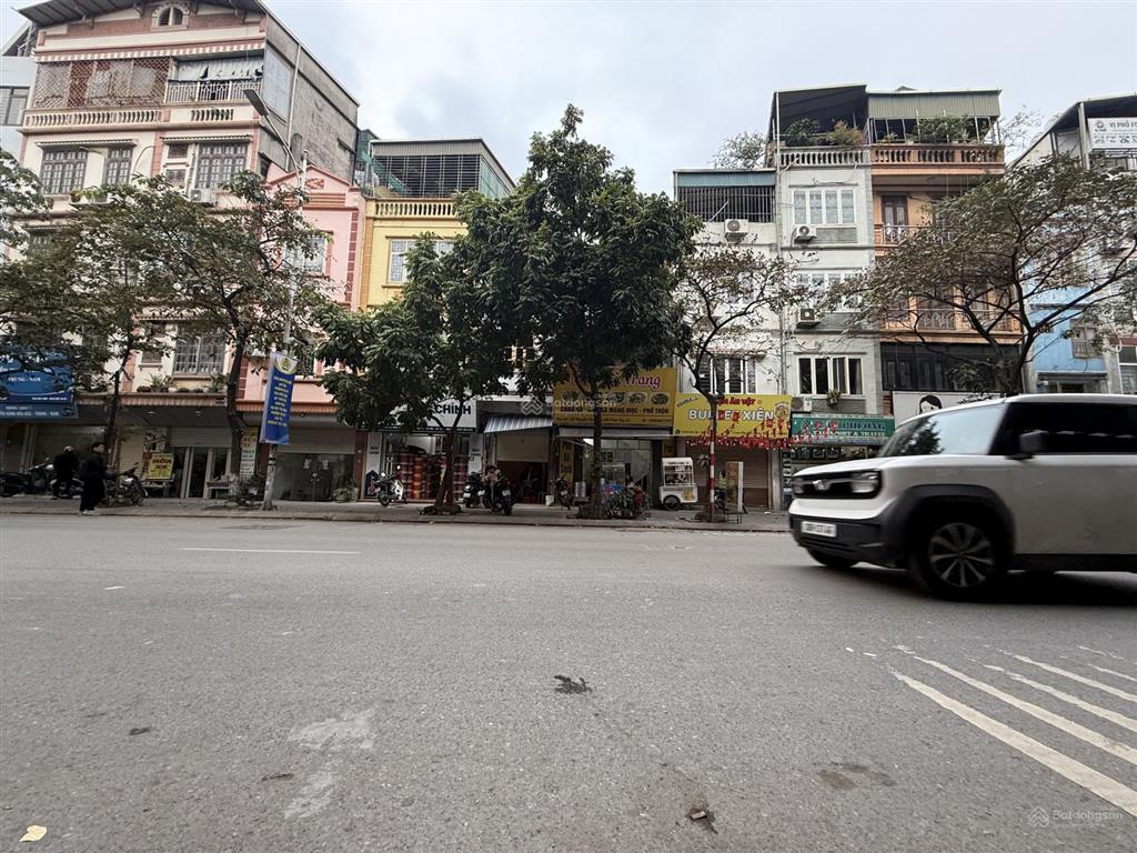 Tôi bán nhà 2 mặt phố minh khai  dương văn bé 129m2 mt 9m  vỉa hè 7m  kd vỉa hè 7m giá 55 tỷ