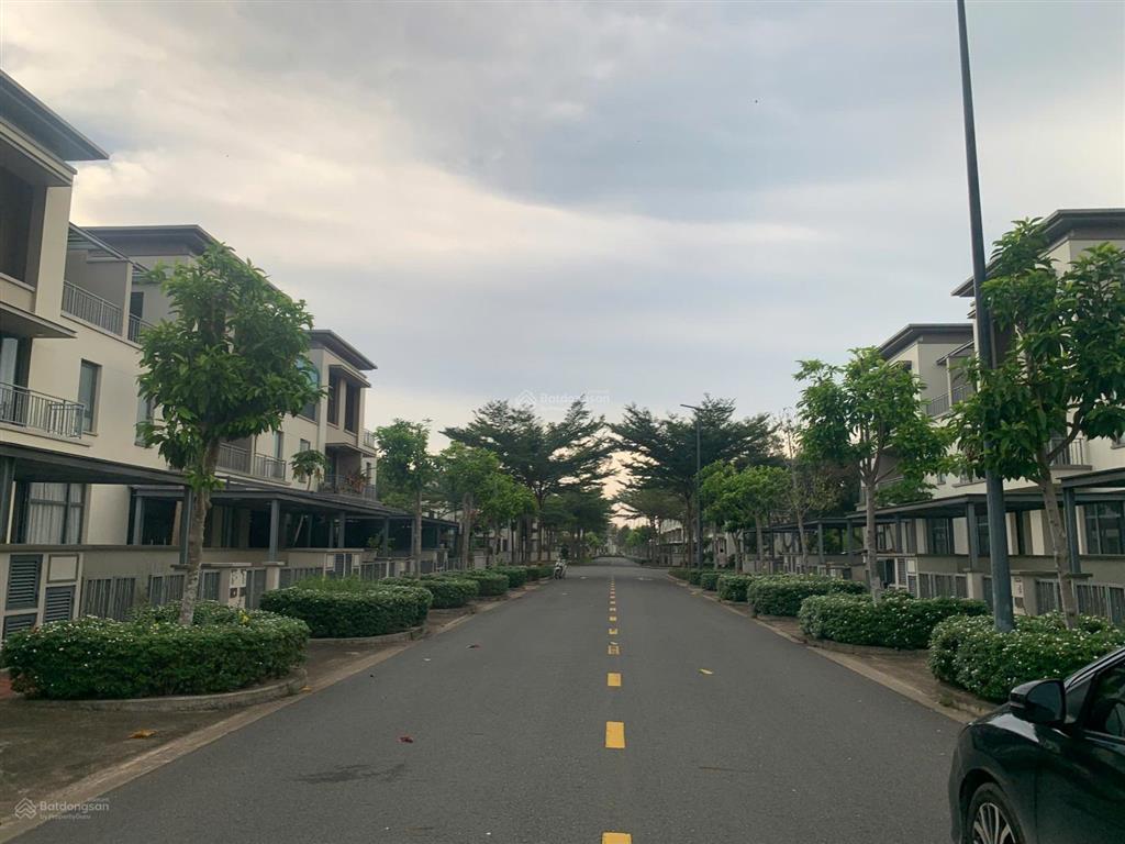 Biệt thự 3pn 3wc tại khu đô thị swan park, 5,4 tỷ, 102m2, giá ưu đãi!