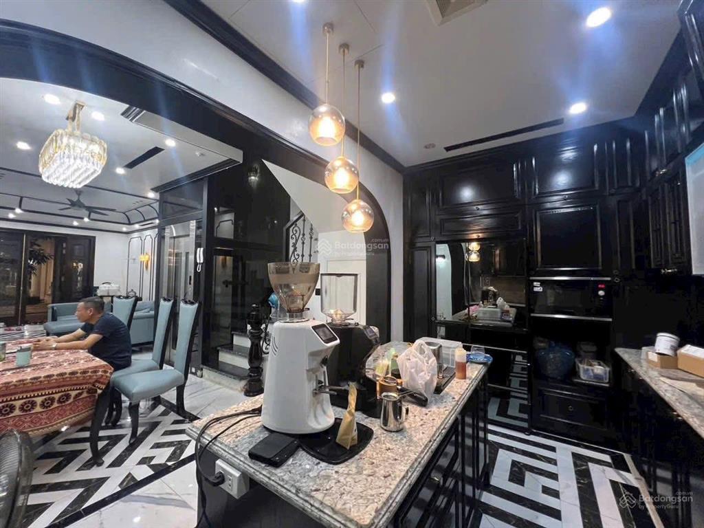 Còn duy nhất căn liền kề 75m2 (5x15m) vin marina full đồ có thang máy !!!