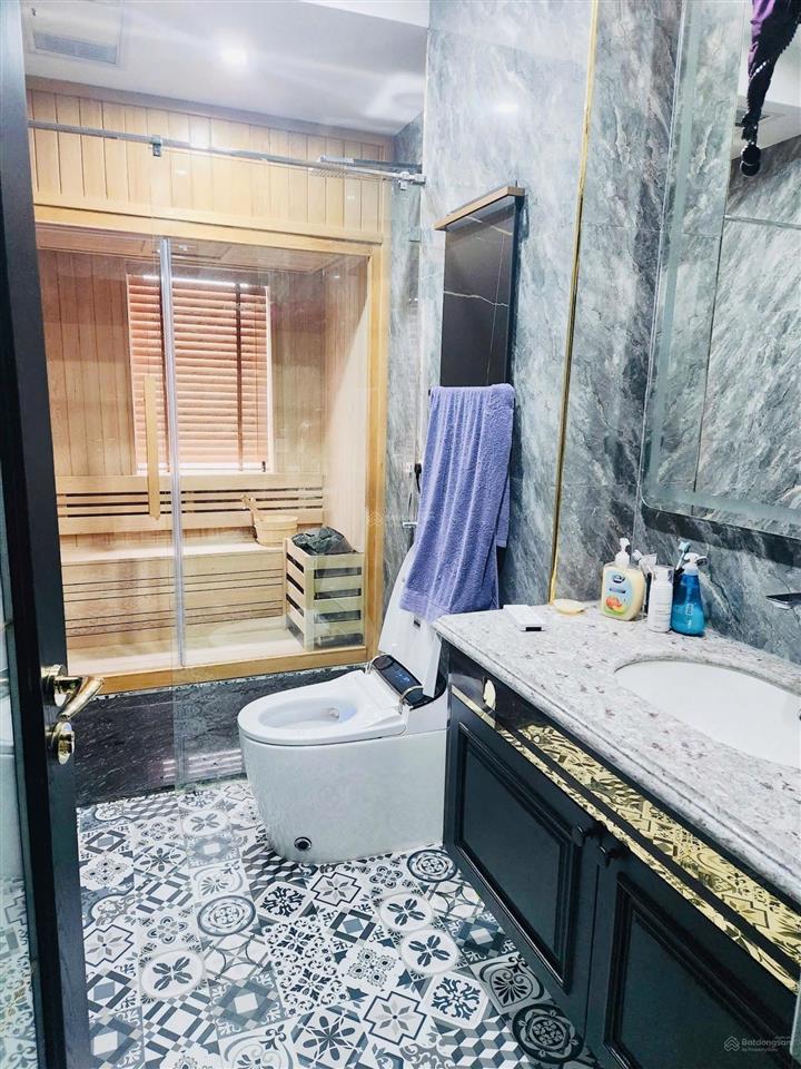 Còn duy nhất căn liền kề 75m2 (5x15m) vin marina full đồ có thang máy !!!