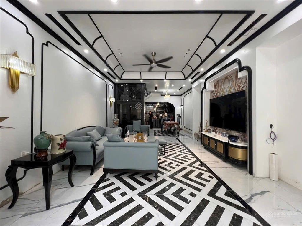 Còn duy nhất căn liền kề 75m2 (5x15m) vin marina full đồ có thang máy !!!